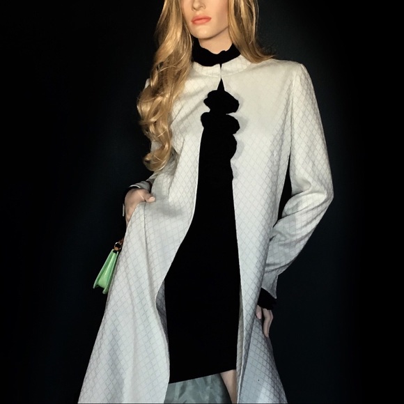 Tahari Jackets & Blazers - Tahari ASL long overcoat